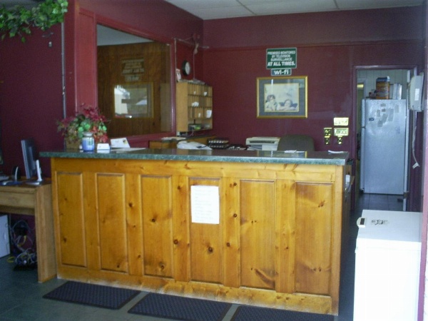 Crestview Inn Main image